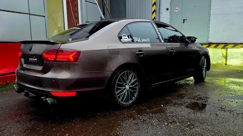 Volkswagen Jetta — Stage 2 — PEAKFORCE