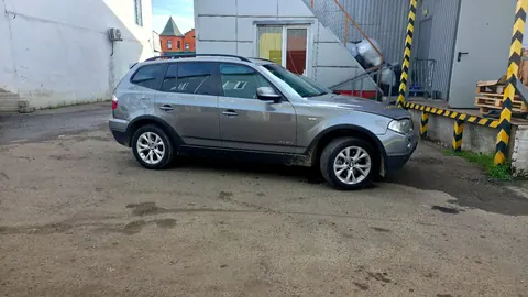 BMW X3 E83
