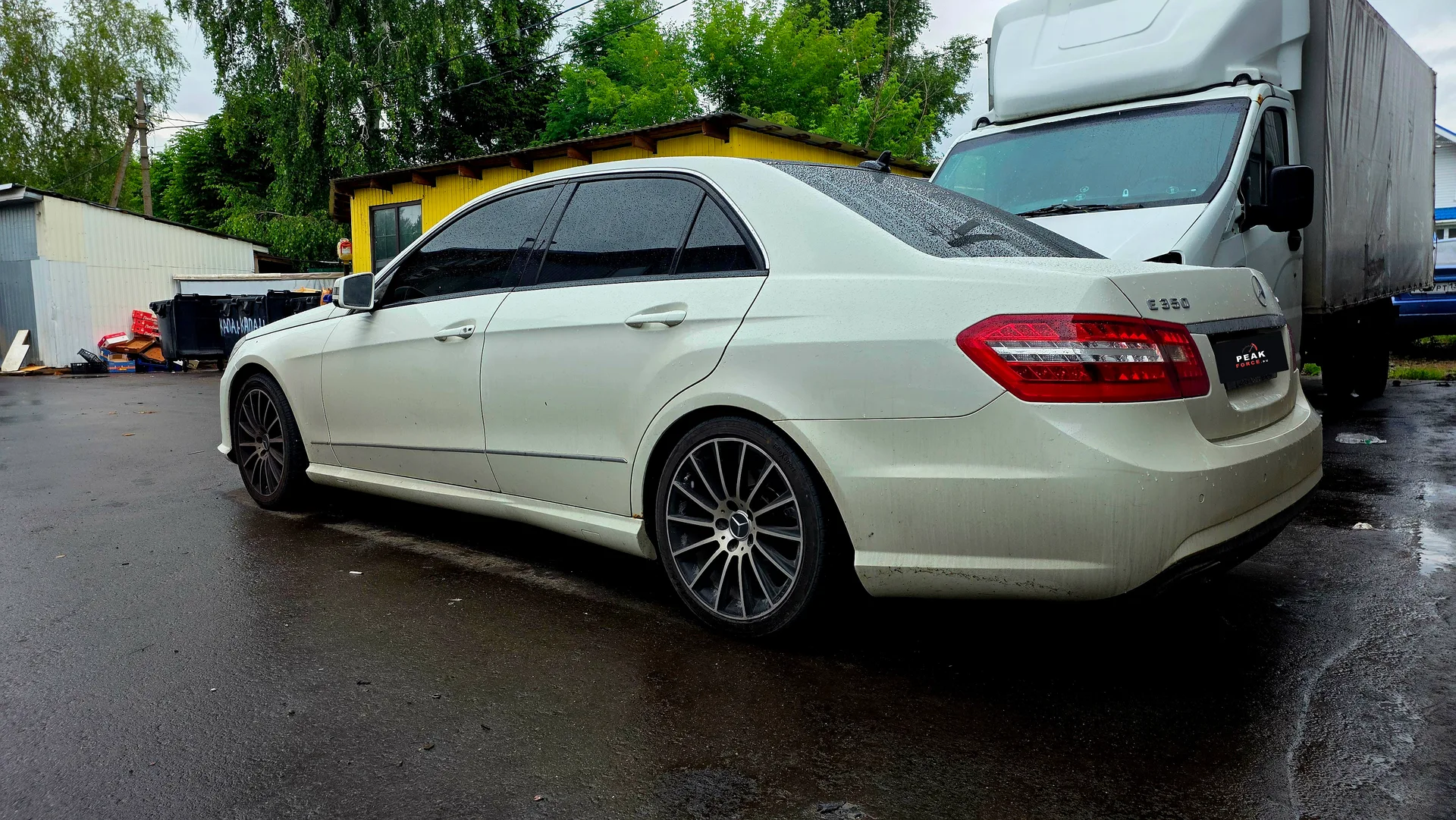 Mercedes E350 — Stage 1 — PEAKFORCE